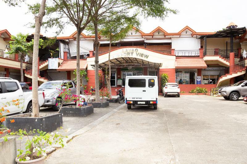 Oyo 150 Davao Airport View Hotel Exterior photo